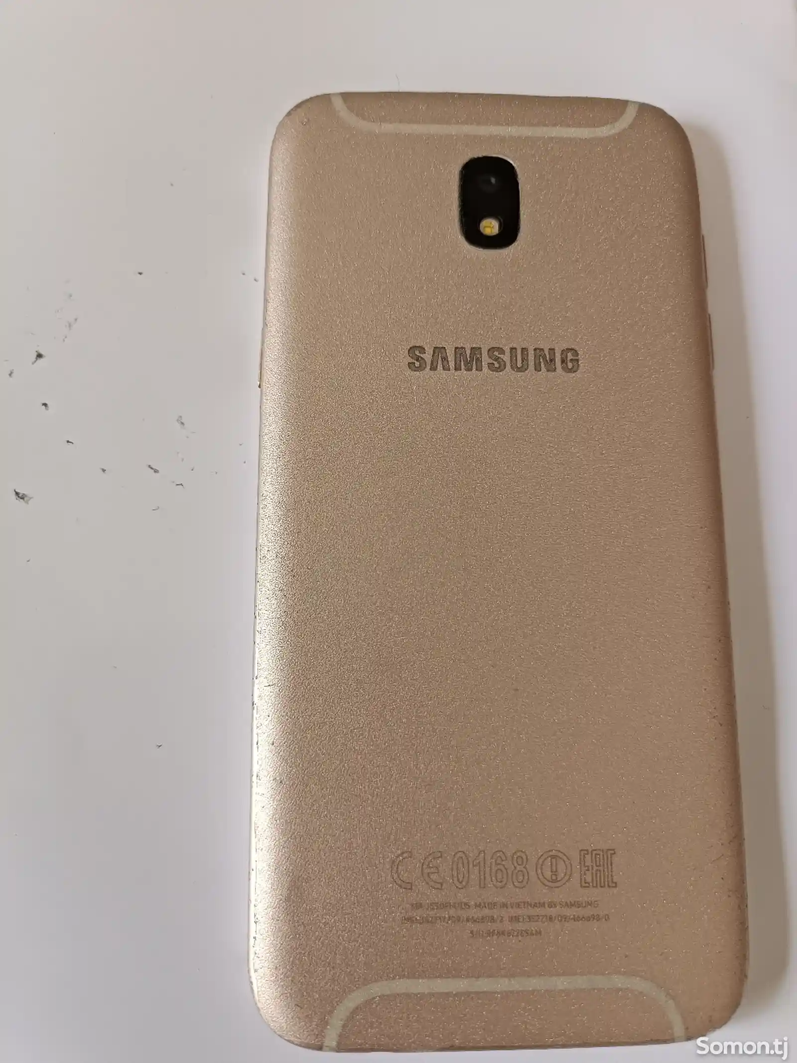 Samsung Galaxy J5 Gold-2
