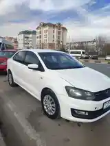 Volkswagen Polo, 2019-5