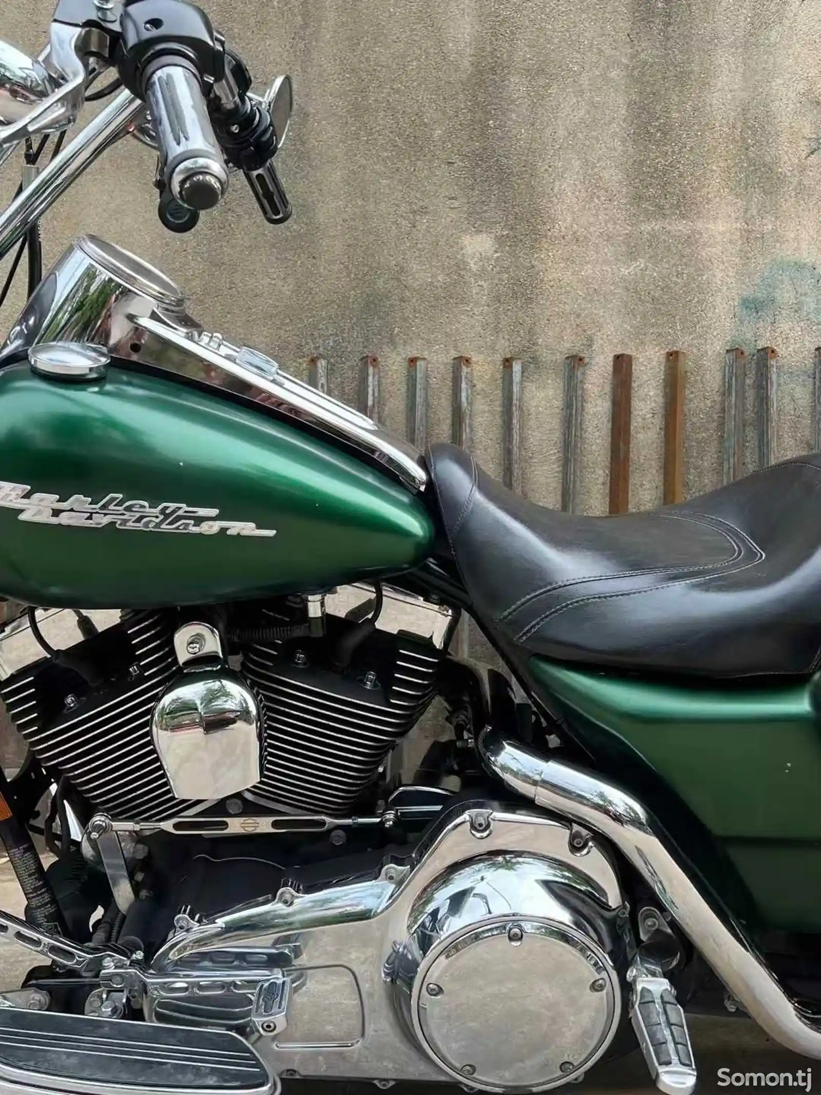 Мотоцикл Harley-Road King на заказ-8