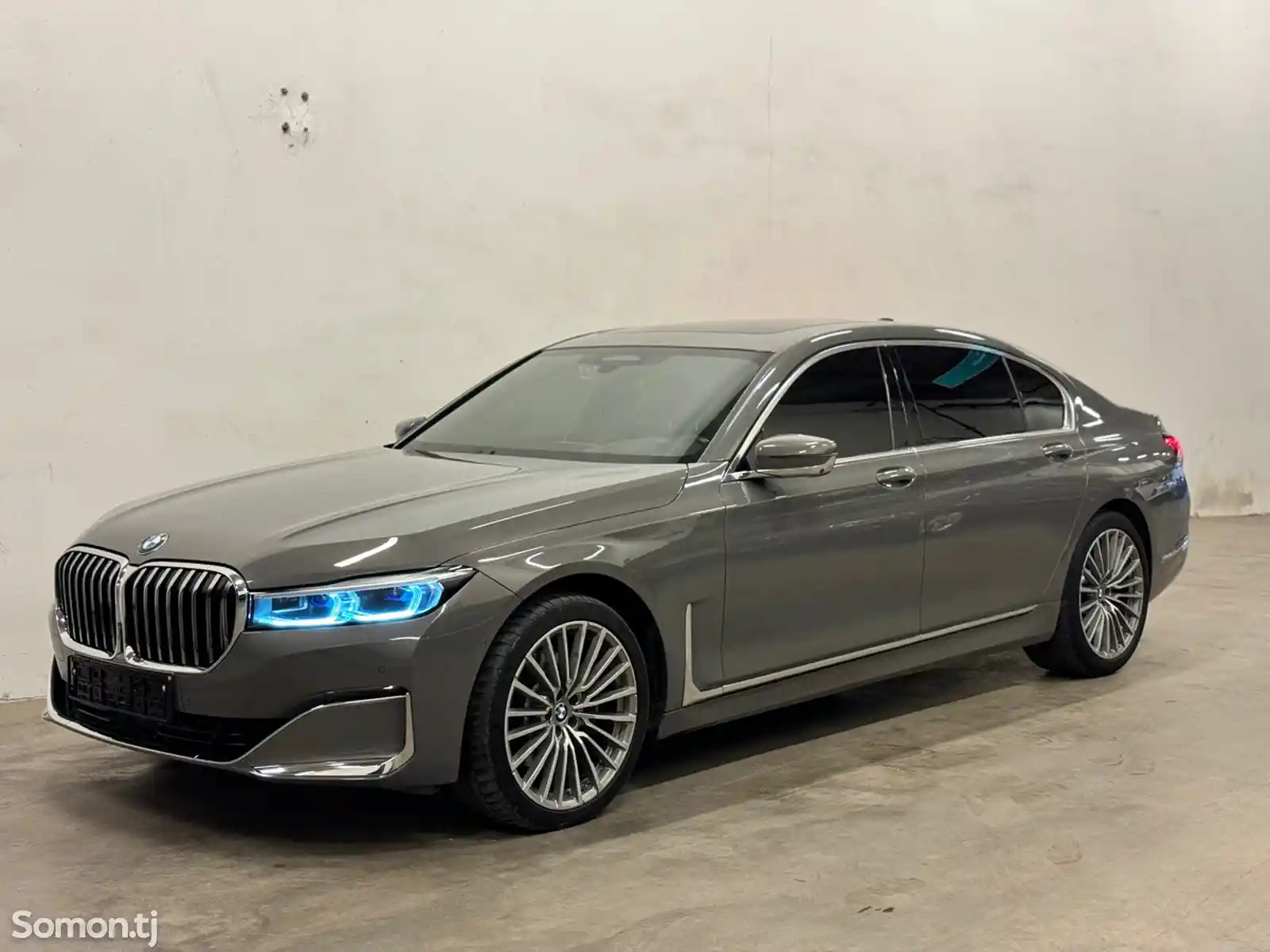BMW 7 series, 2020-10