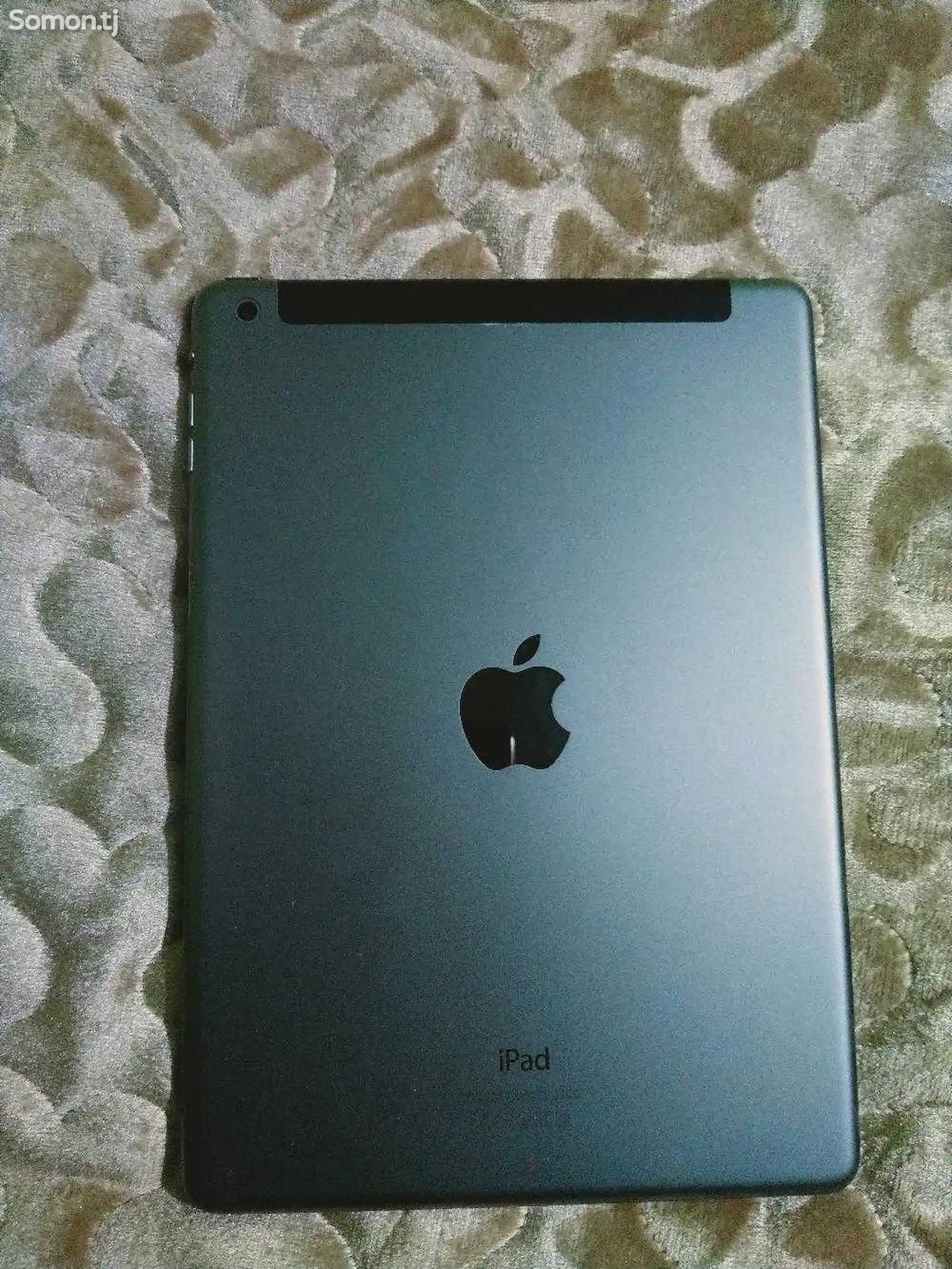 Планшет Apple iPad-1