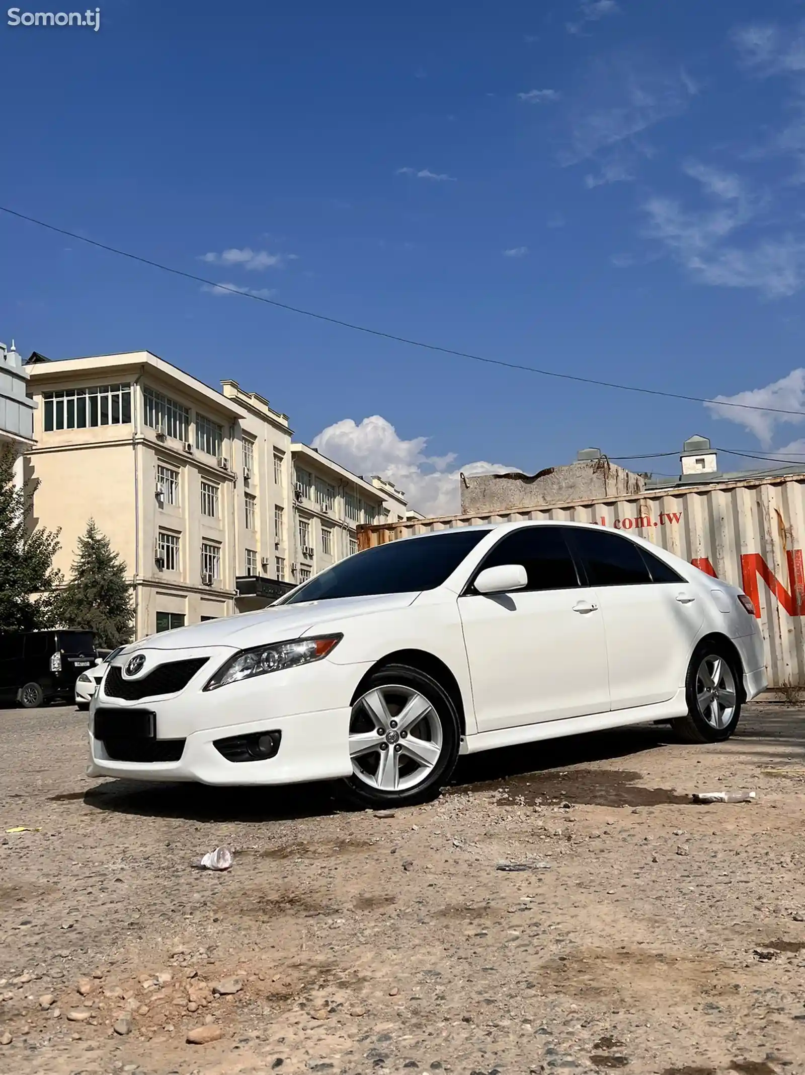 Toyota Camry, 2010-1