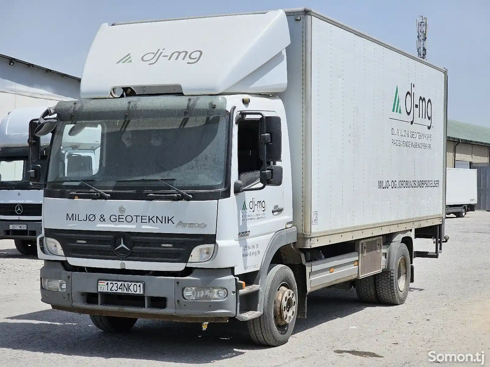 Бортовой грузовик Mercedes-Benz Atego 12.22, 2009-2