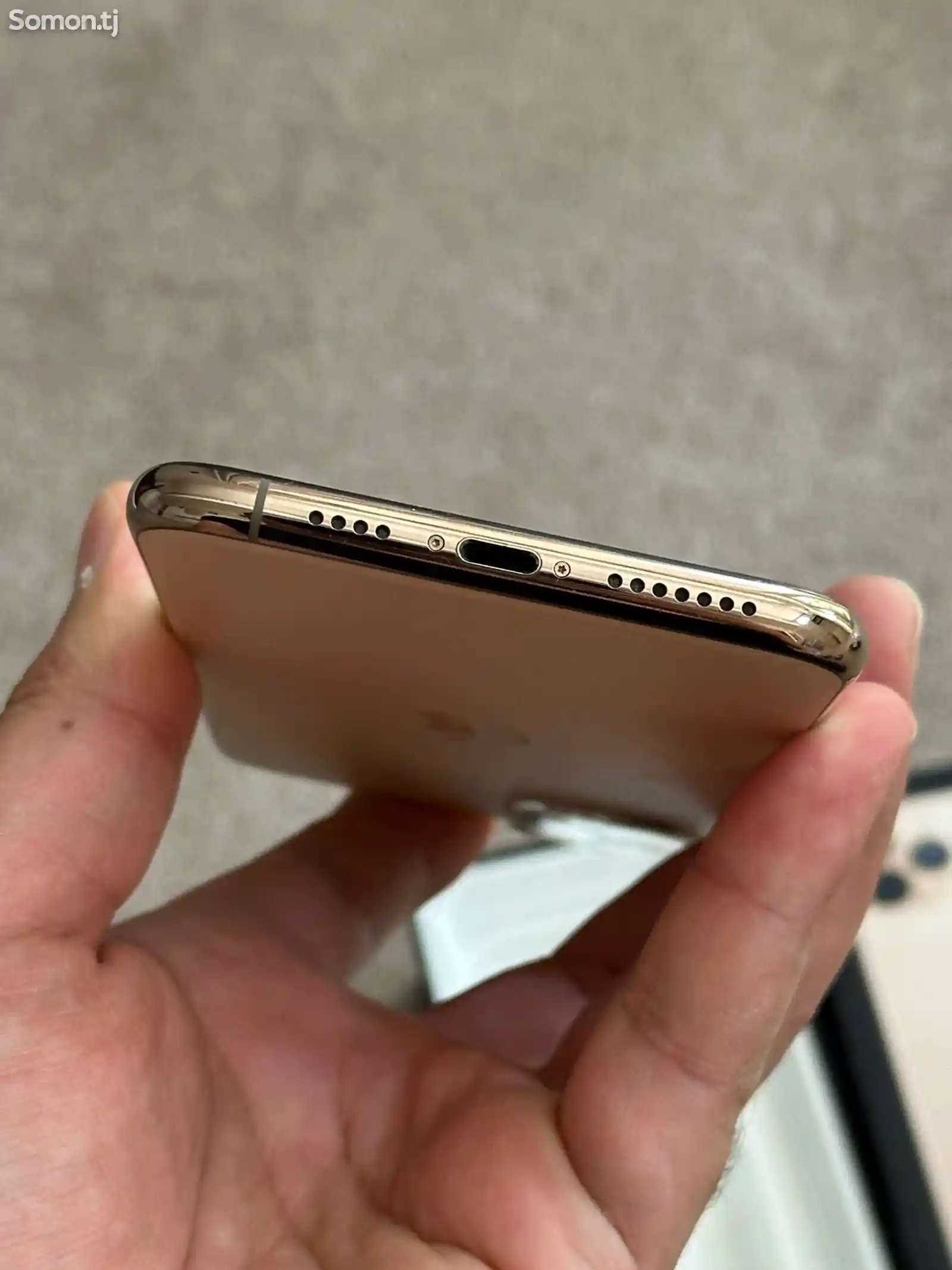 Apple iPhone 11 Pro Max, 256 gb, Gold-3