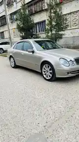 Mercedes-Benz E class, 2005-4