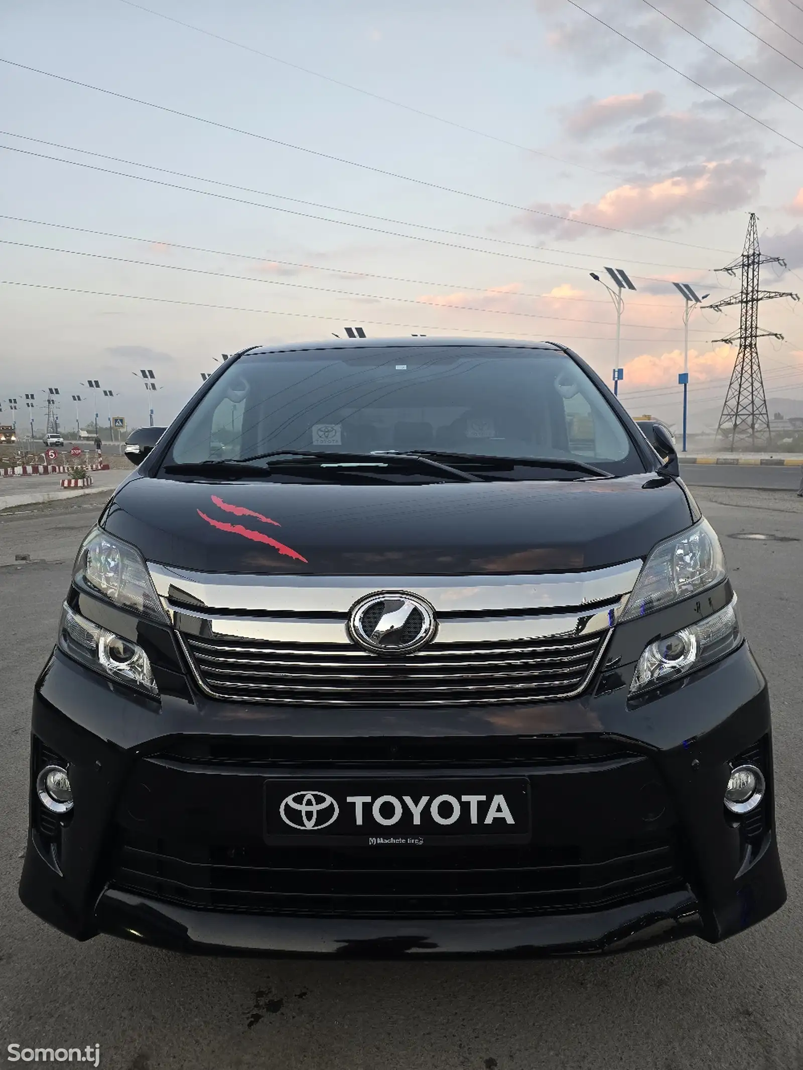 Toyota Vellfire, 2014-4