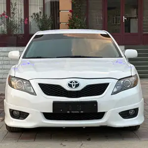 Toyota Camry, 2011