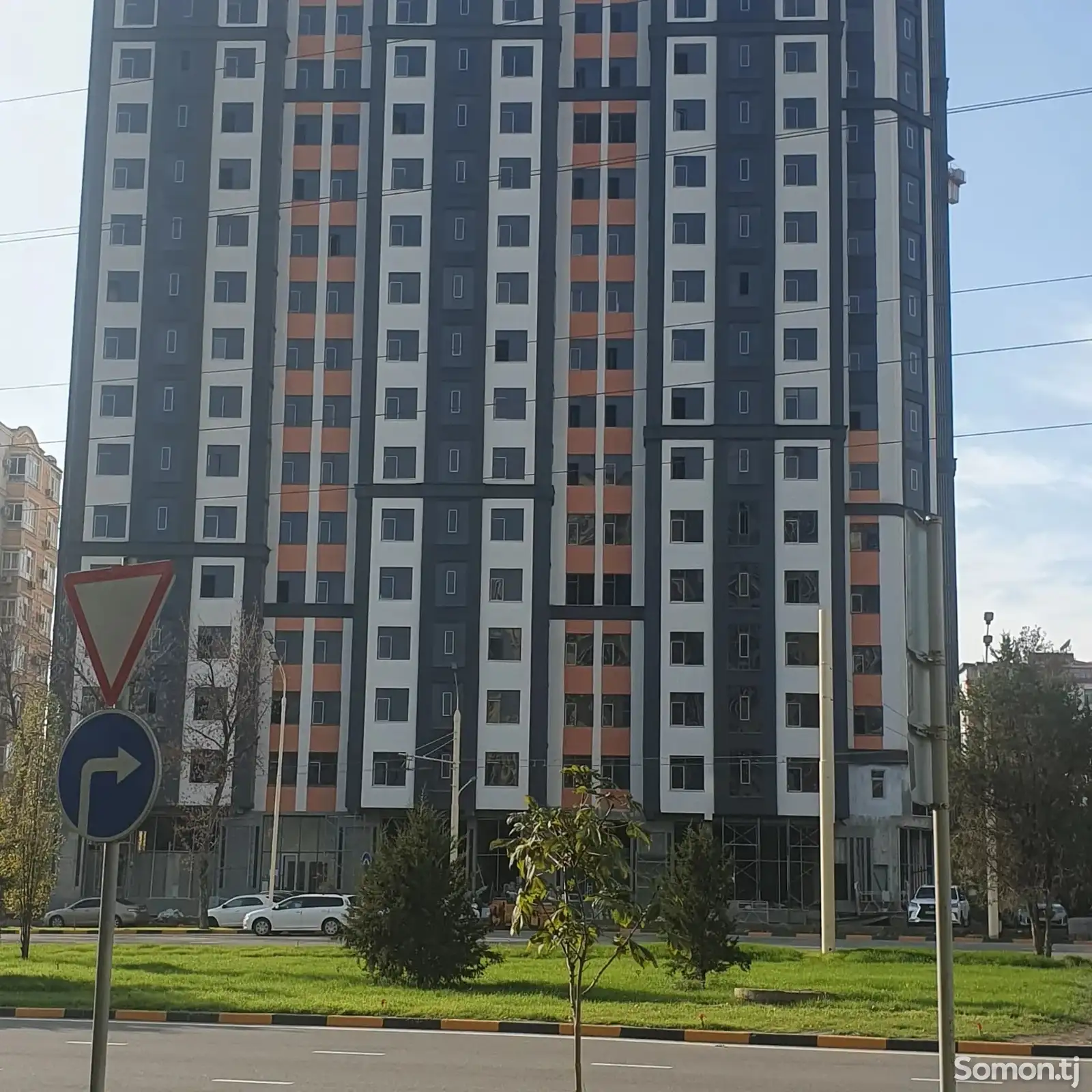 3-комн. квартира, 13 этаж, 118 м², Сино-1