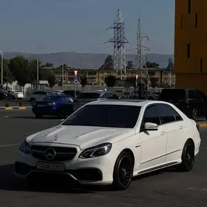 Mercedes-Benz E class, 2010