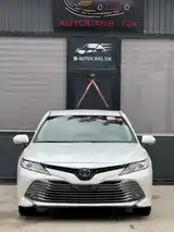 Toyota Camry, 2017-3