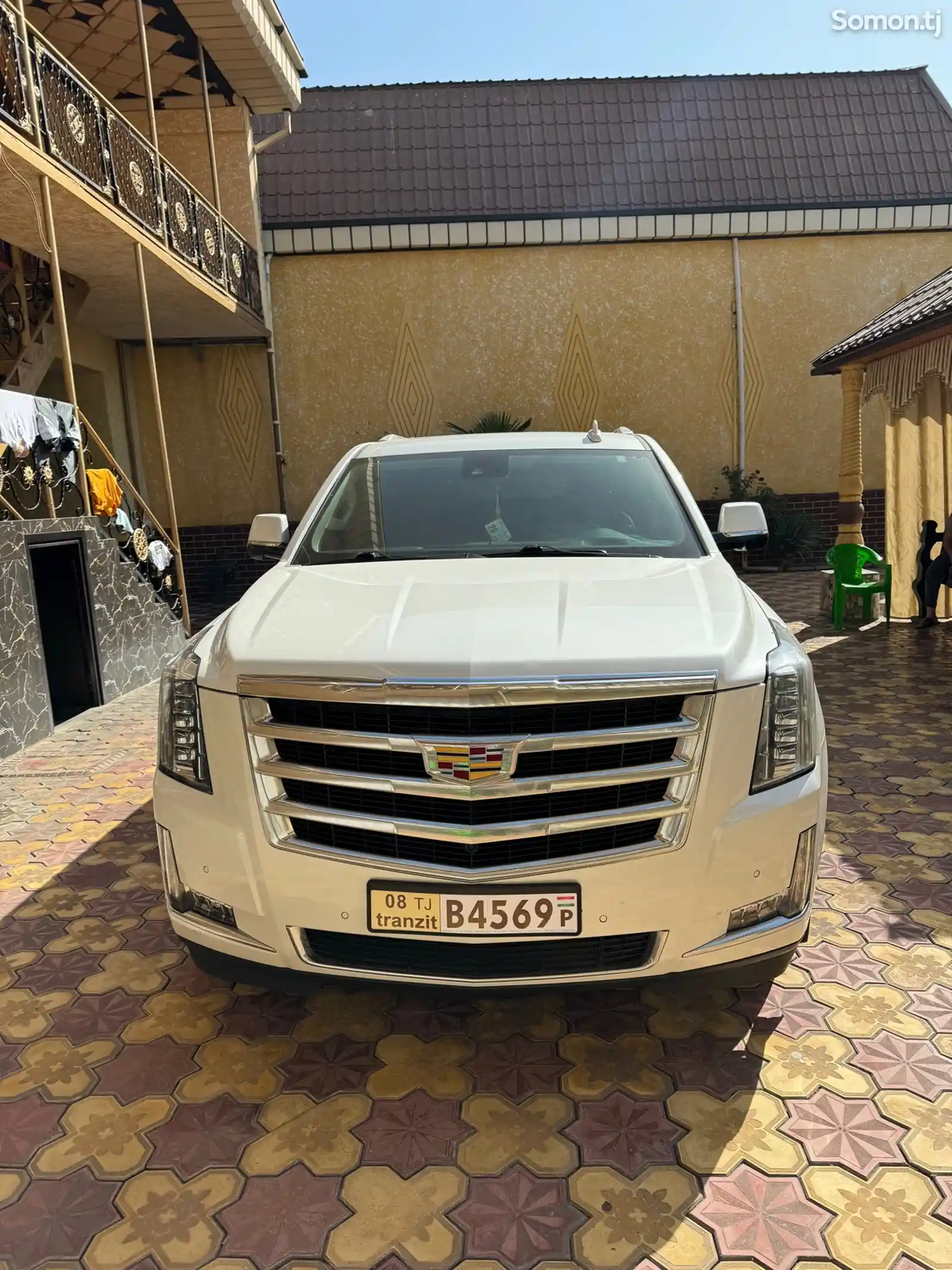 Cadillac Escalade, 2017-1