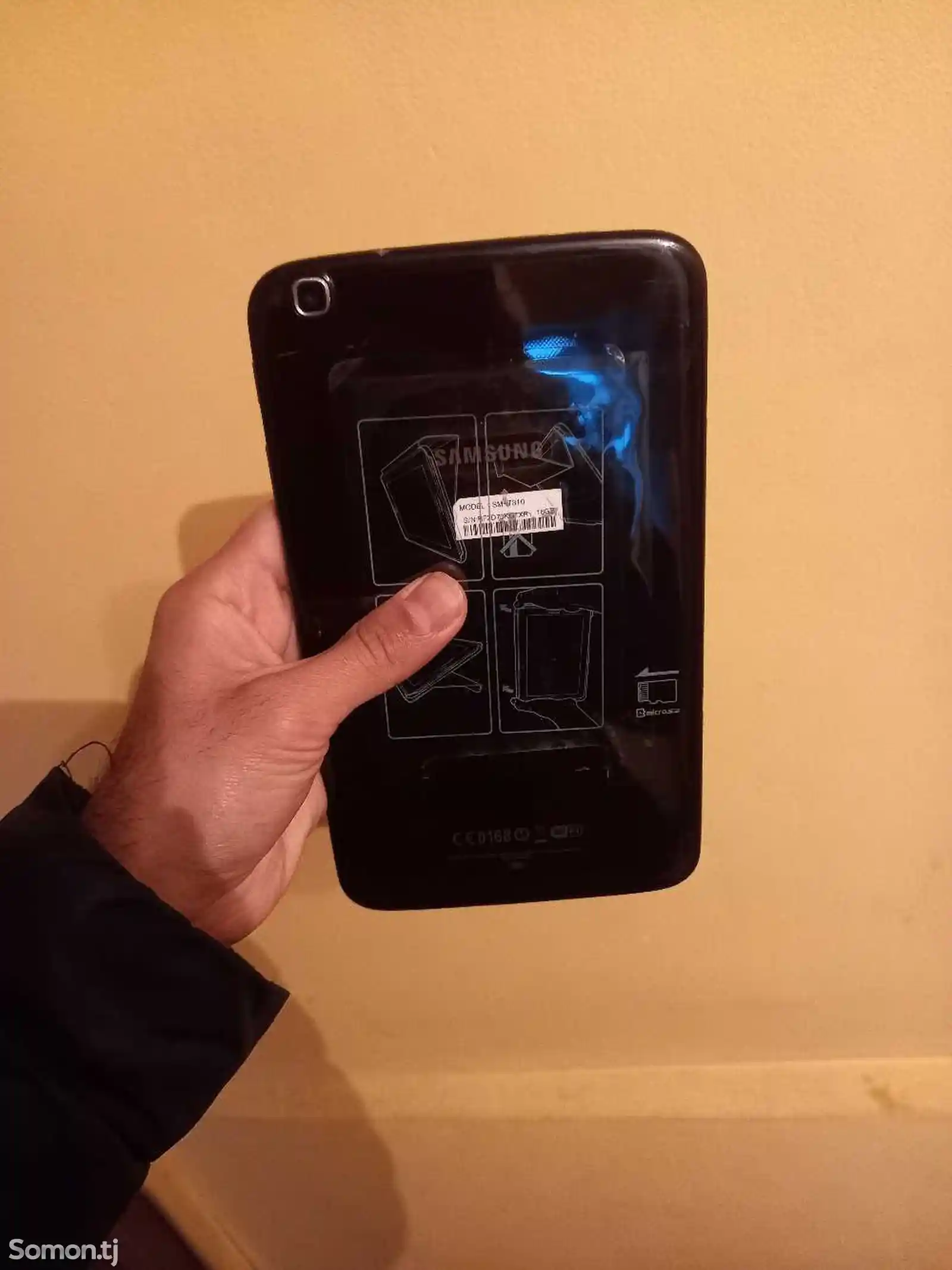 Планшет Samsung Galaxy Tab 3-3