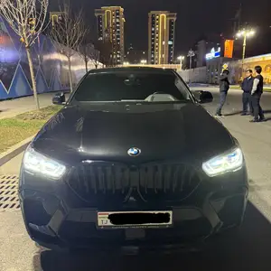 BMW X6, 2022