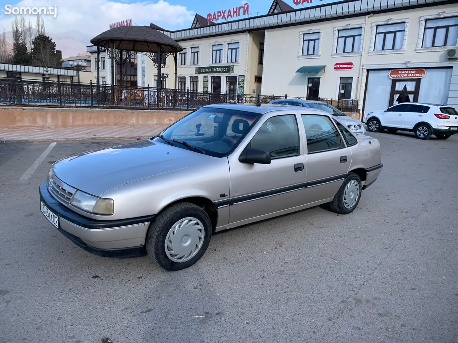 Opel Vectra A, 1992-1