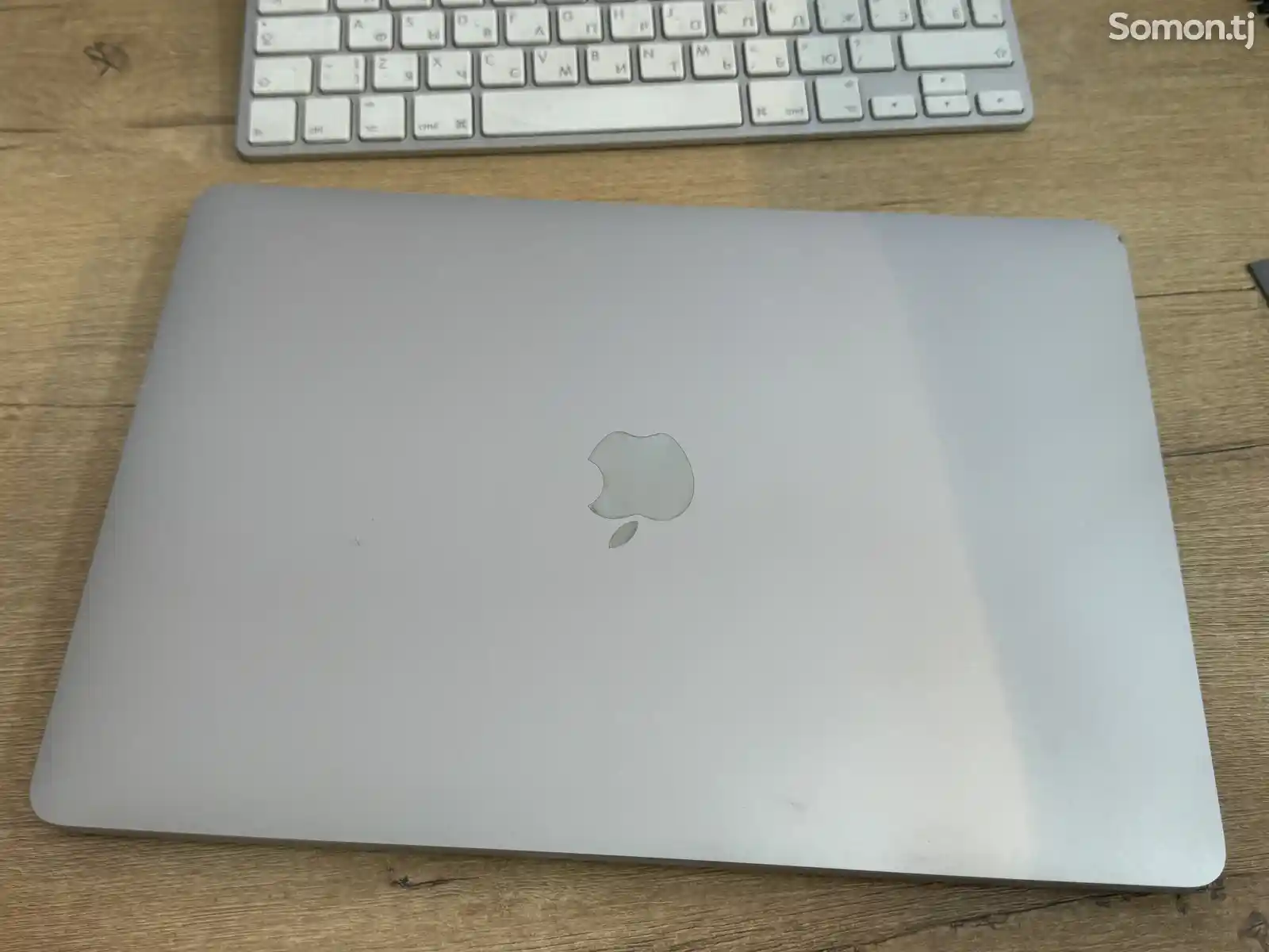 Ноутбук MacBook Pro i5 2020 256gb space grey-2