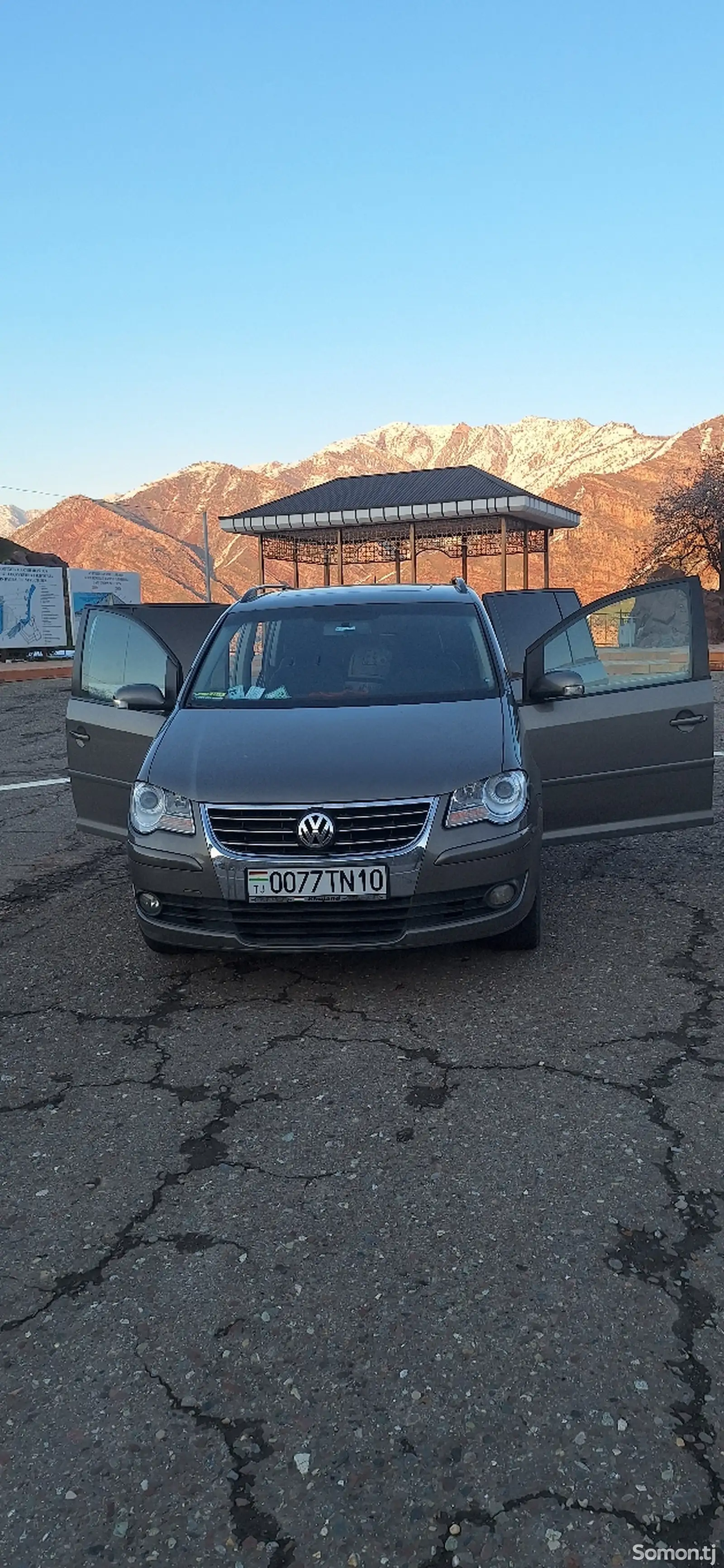 Volkswagen Touran, 2009-1