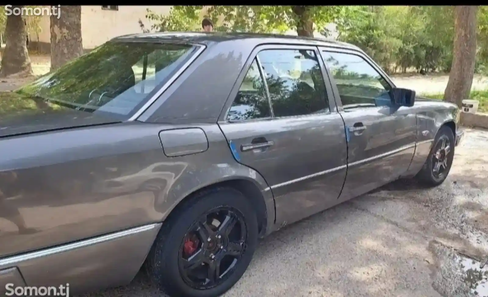 Mercedes-Benz W124, 1993-7