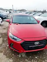 Hyundai Elantra, 2017-6