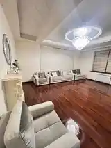 4-комн. квартира, 2 этаж, 140 м², Сино-7