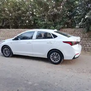 Hyundai Solaris, 2019