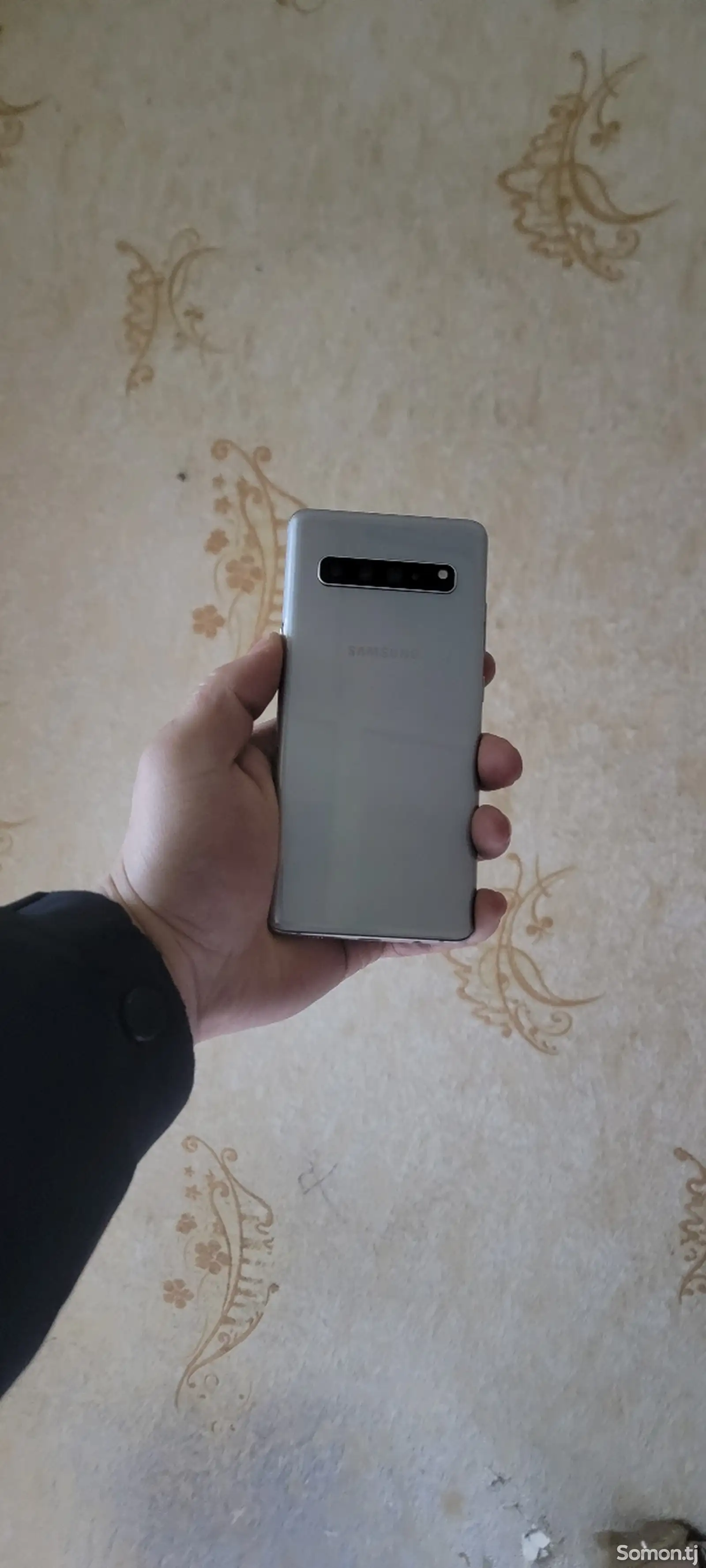 Samsung Galaxy S10 5G-1