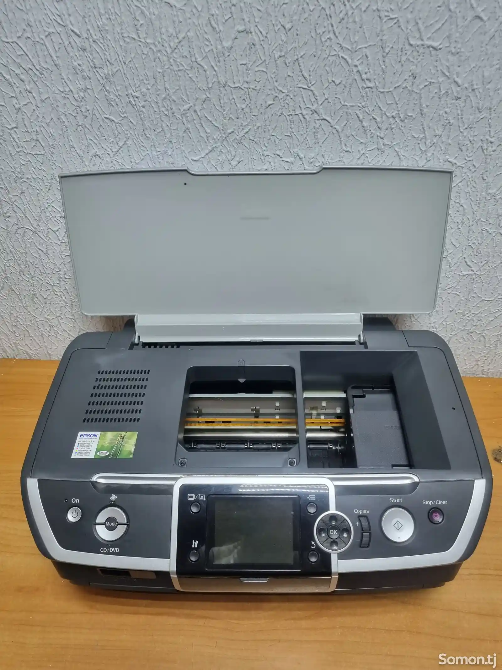 Цветной принтер Epson R 390-6