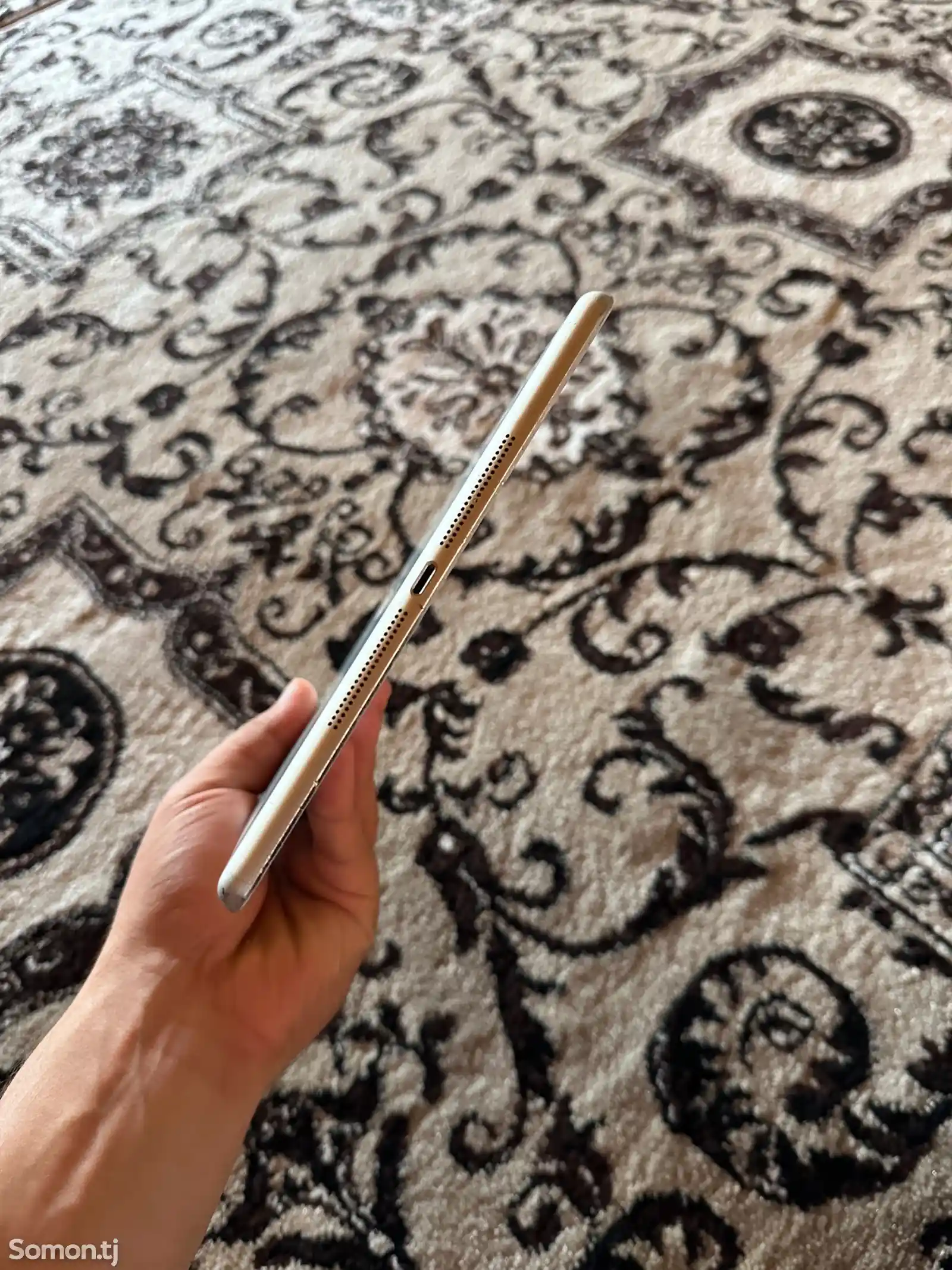 Планшет iPad Air 2-3