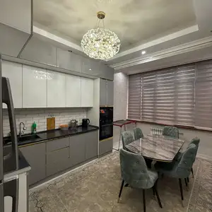 3-комн. квартира, 11 этаж, 100 м², 3 автобаза