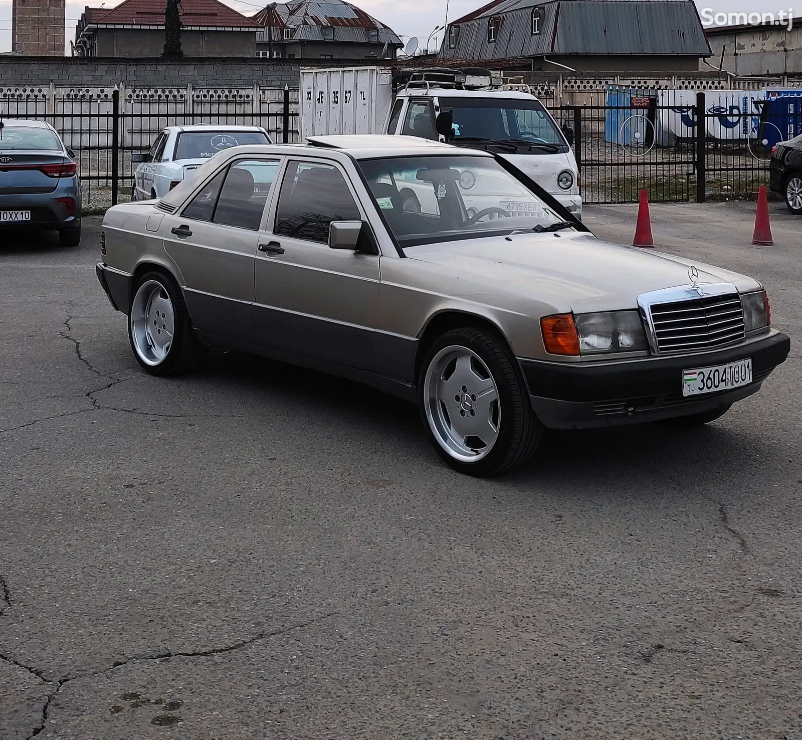 Mercedes-Benz W201, 1992-1