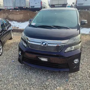 Toyota Vellfire, 2015