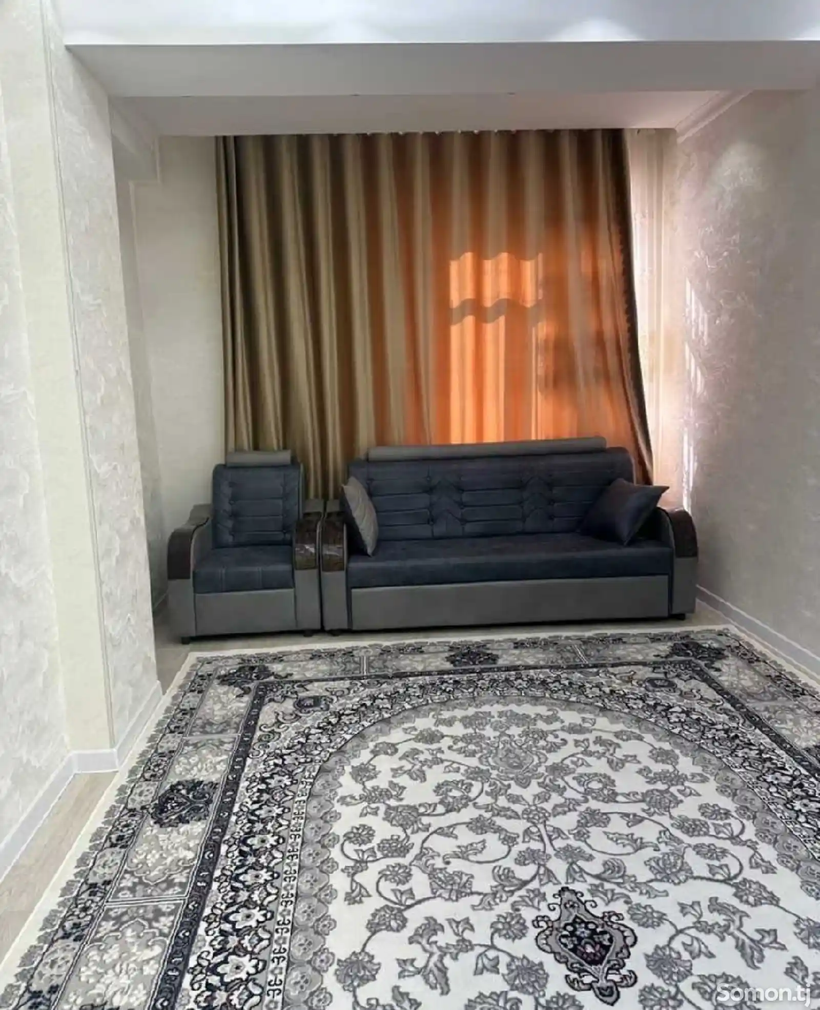 2-комн. квартира, 6 этаж, 55м², Цирк-7