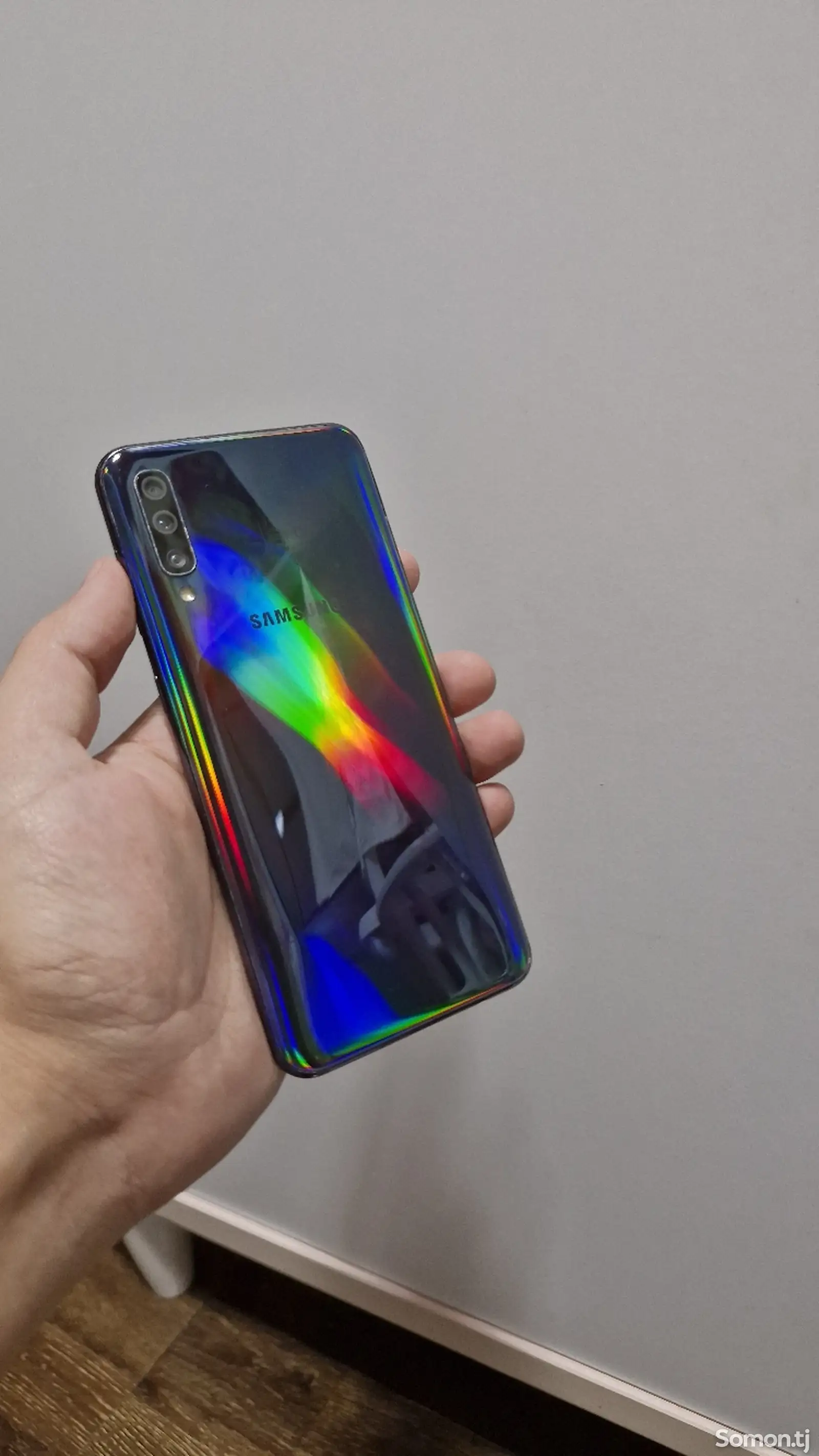 Samsung Galaxy A70 128gb-1