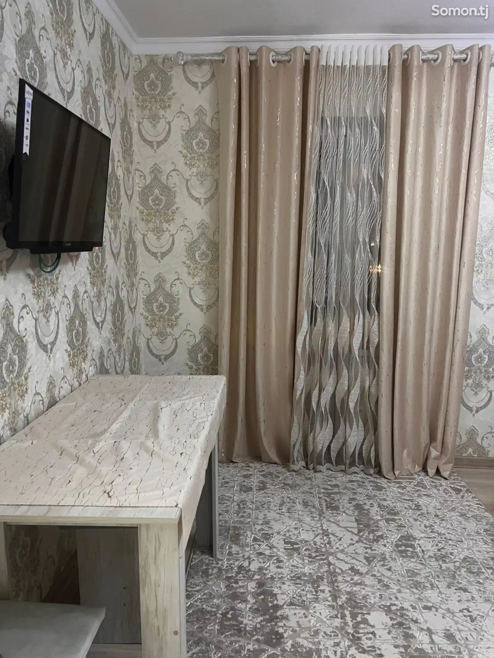 1-комн. квартира, 2 этаж, 40 м², Универмаг-3