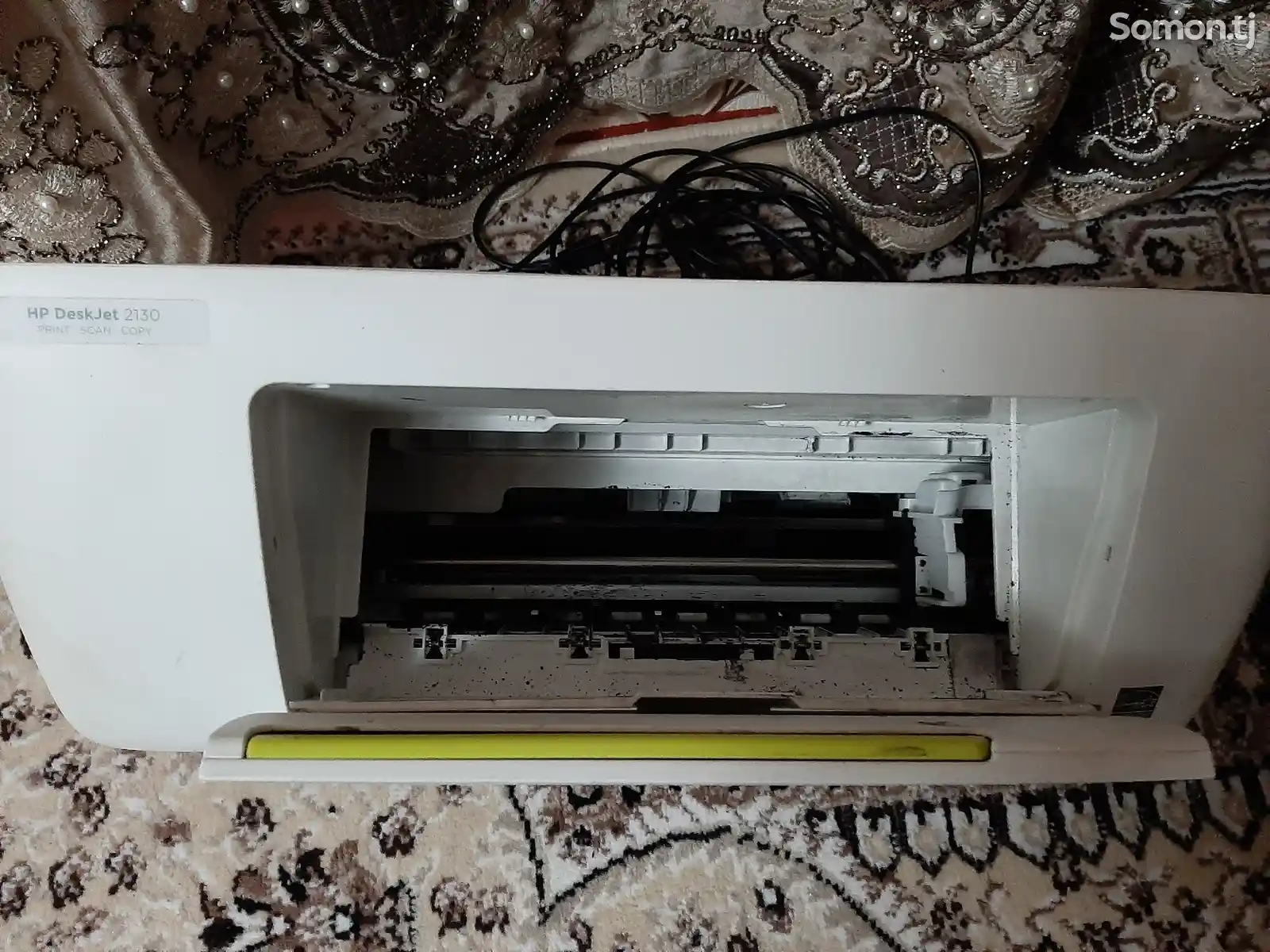 Принтер HP Deskjet 2130-3