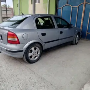 Opel Astra J, 2000