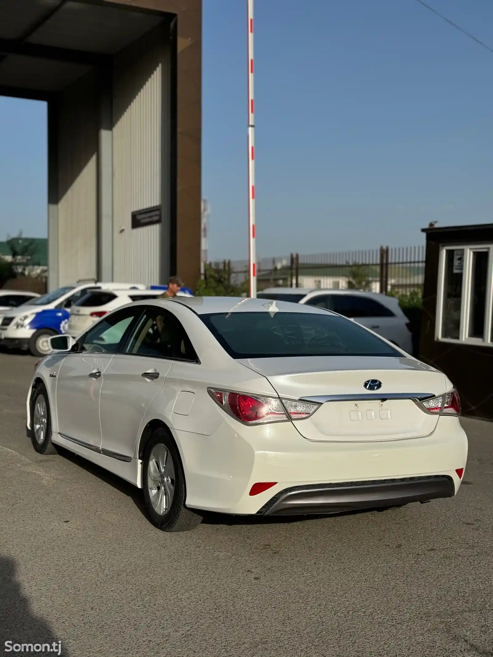 Hyundai Sonata, 2013-6