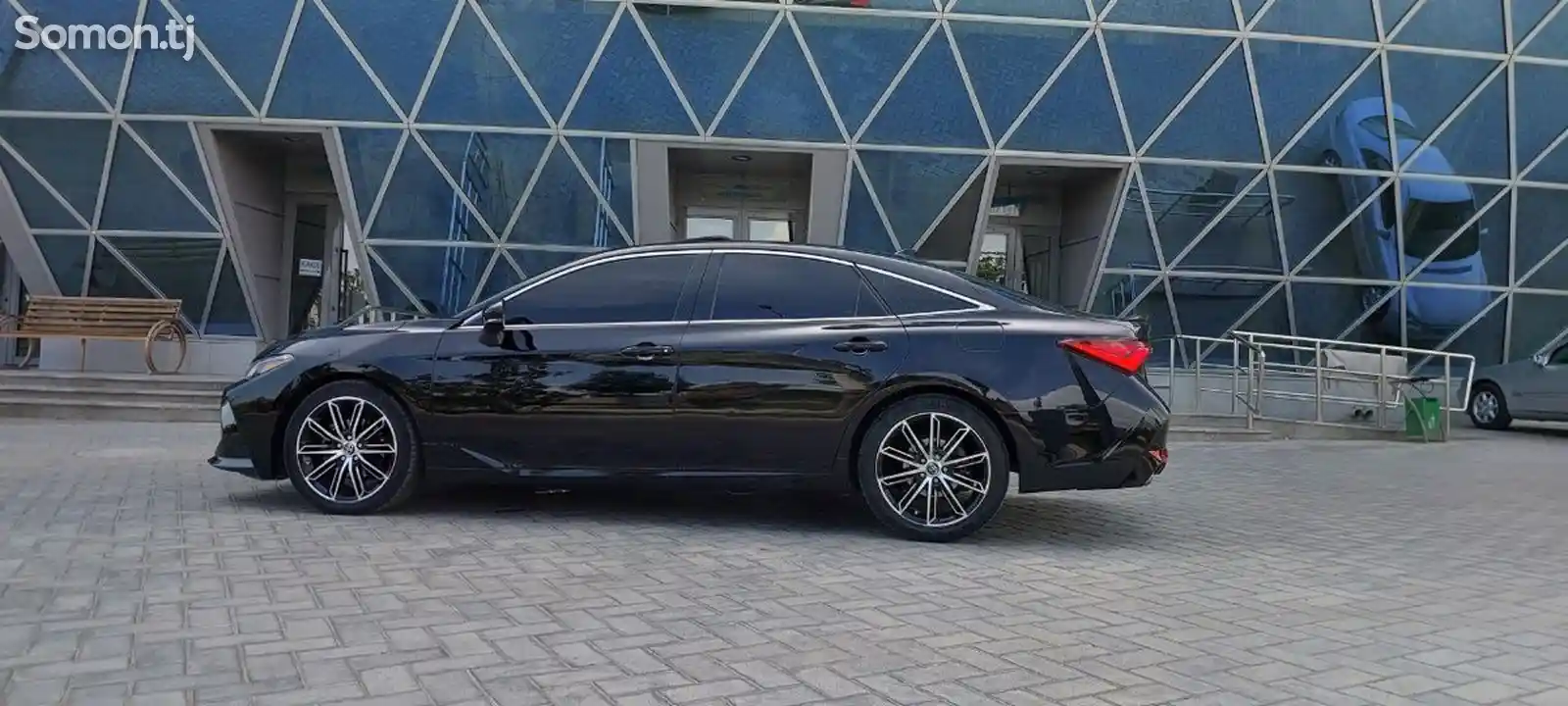 Toyota Avalon, 2019-7