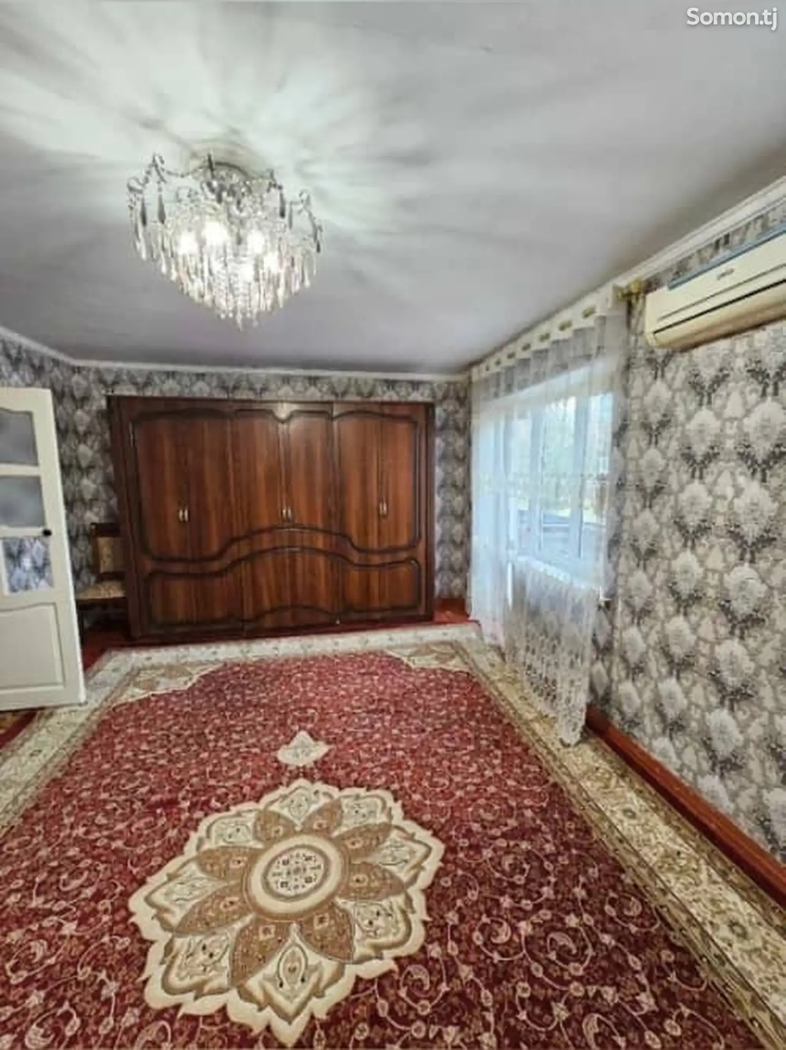 3-комн. квартира, 2 этаж, 60м², Универмаг-1