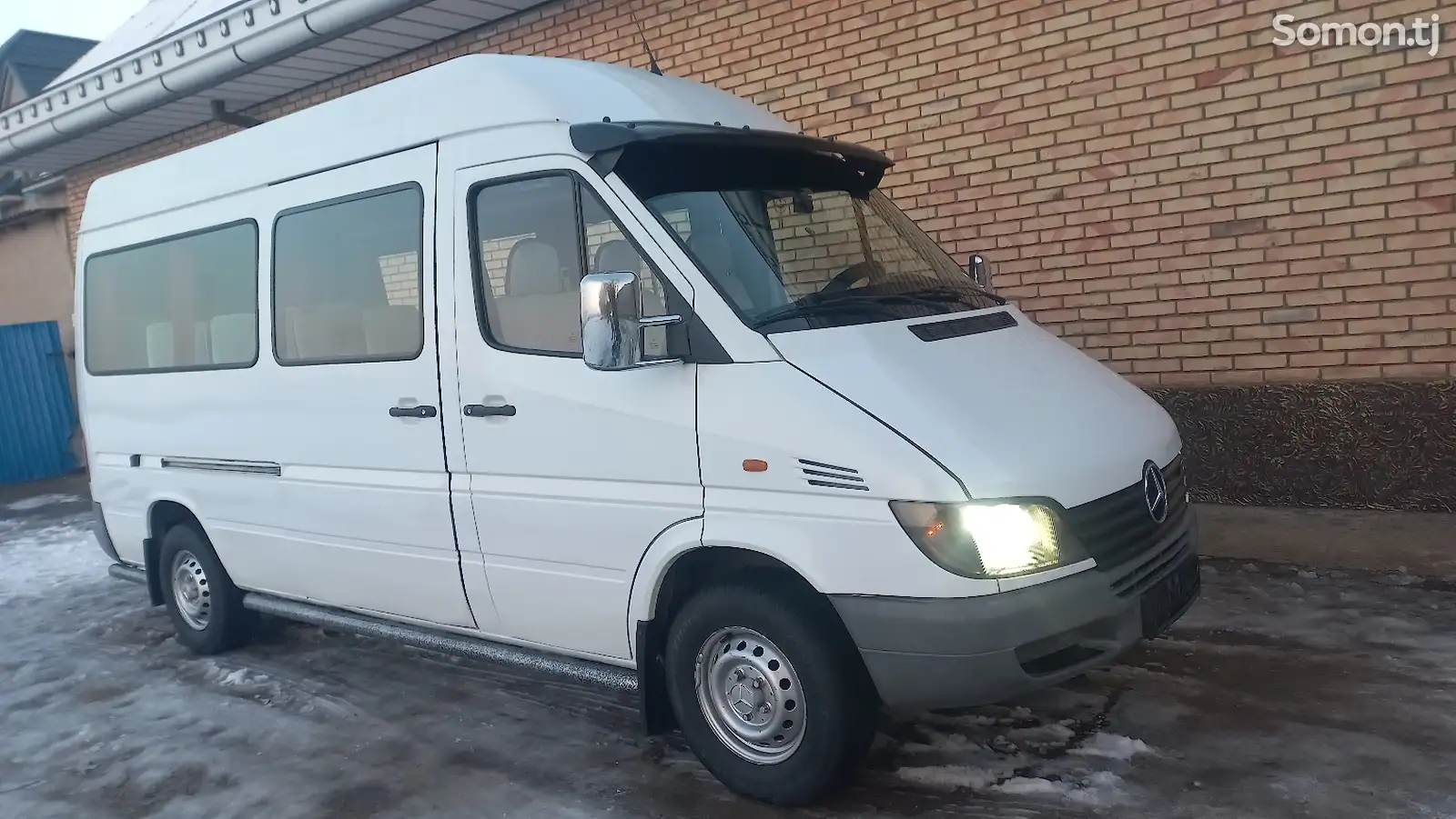 Mercedes-Benz Sprinter, 2002-1