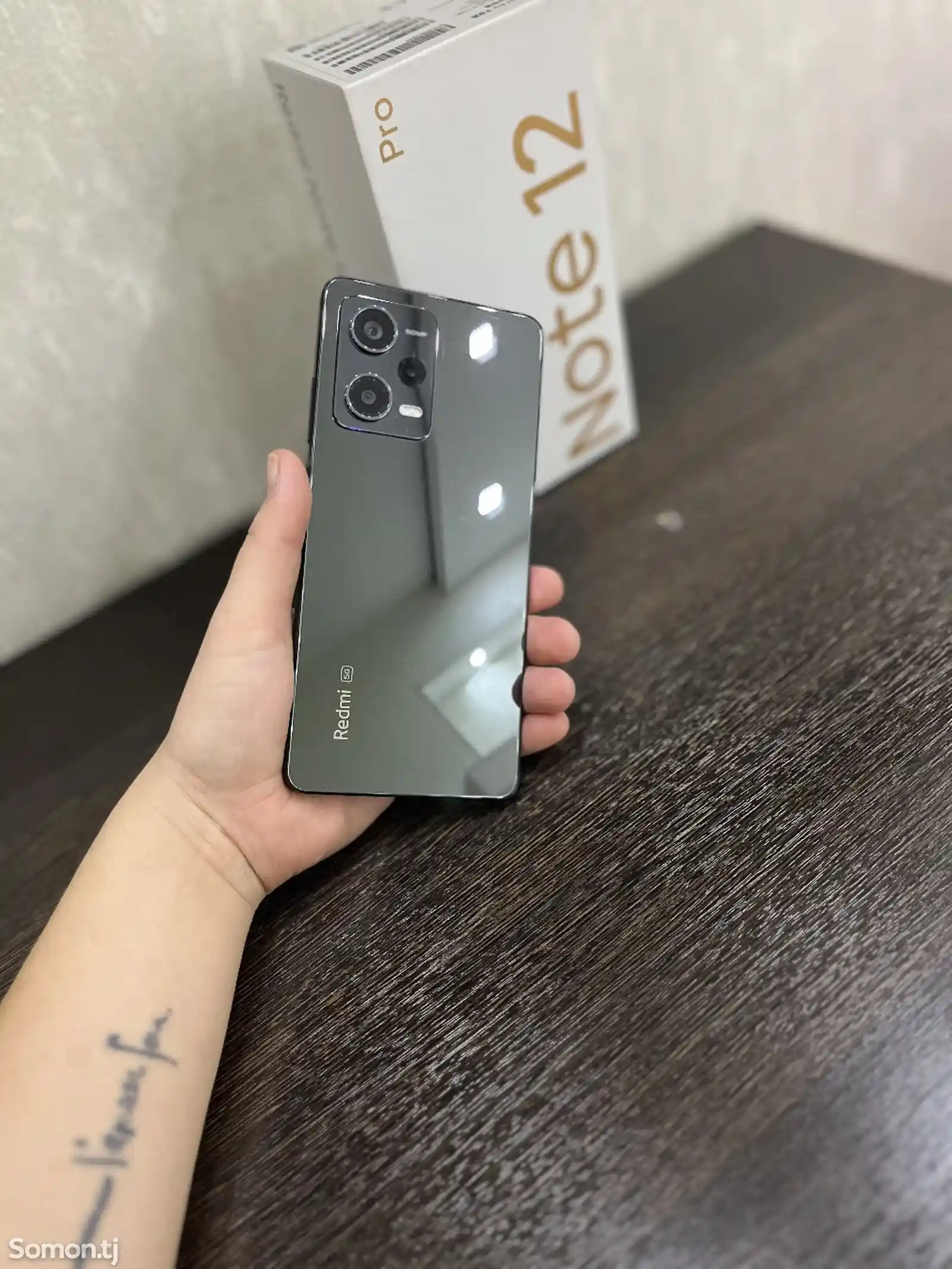 Xiaomi Redmi note 12 pro plus 8/256-4