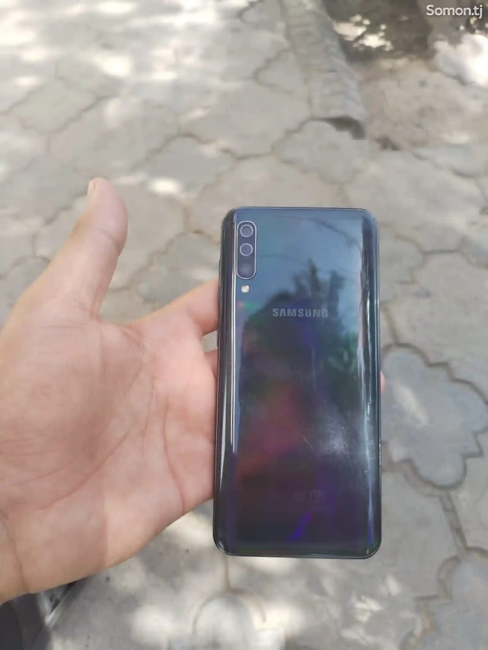 Samsung Galaxy A50-2