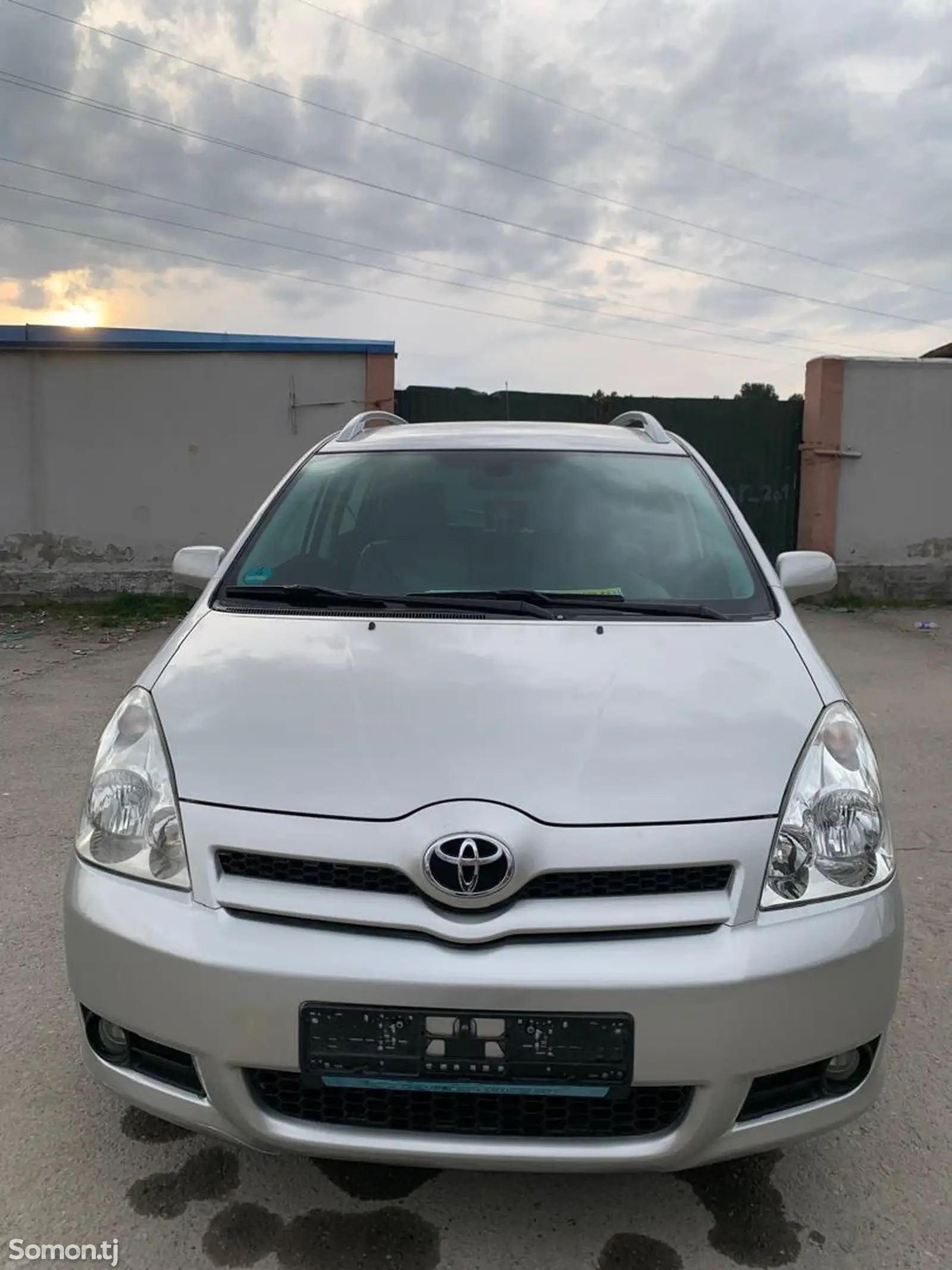 Toyota Corolla Verso, 2006-1