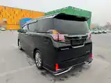 Toyota Vellfire, 2016-11