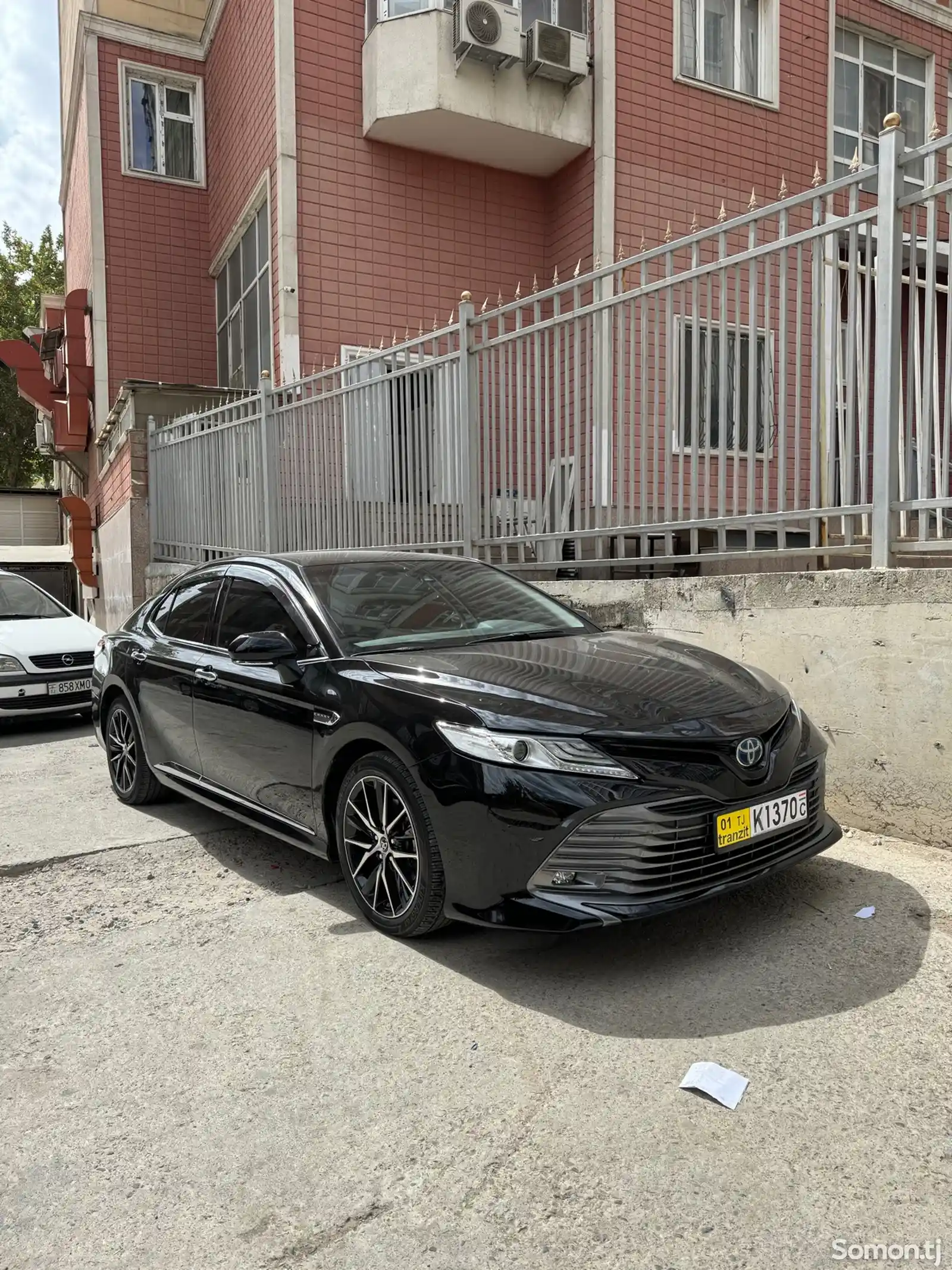 Toyota Camry, 2018-8