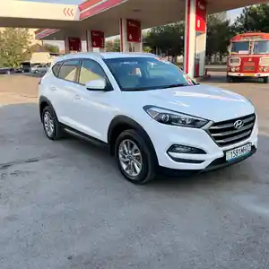 Hyundai Tucson, 2016