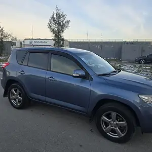 Toyota RAV 4, 2012