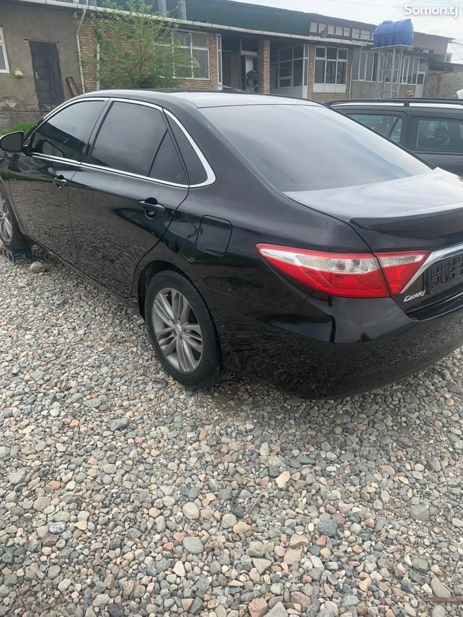 Toyota Camry, 2016-1