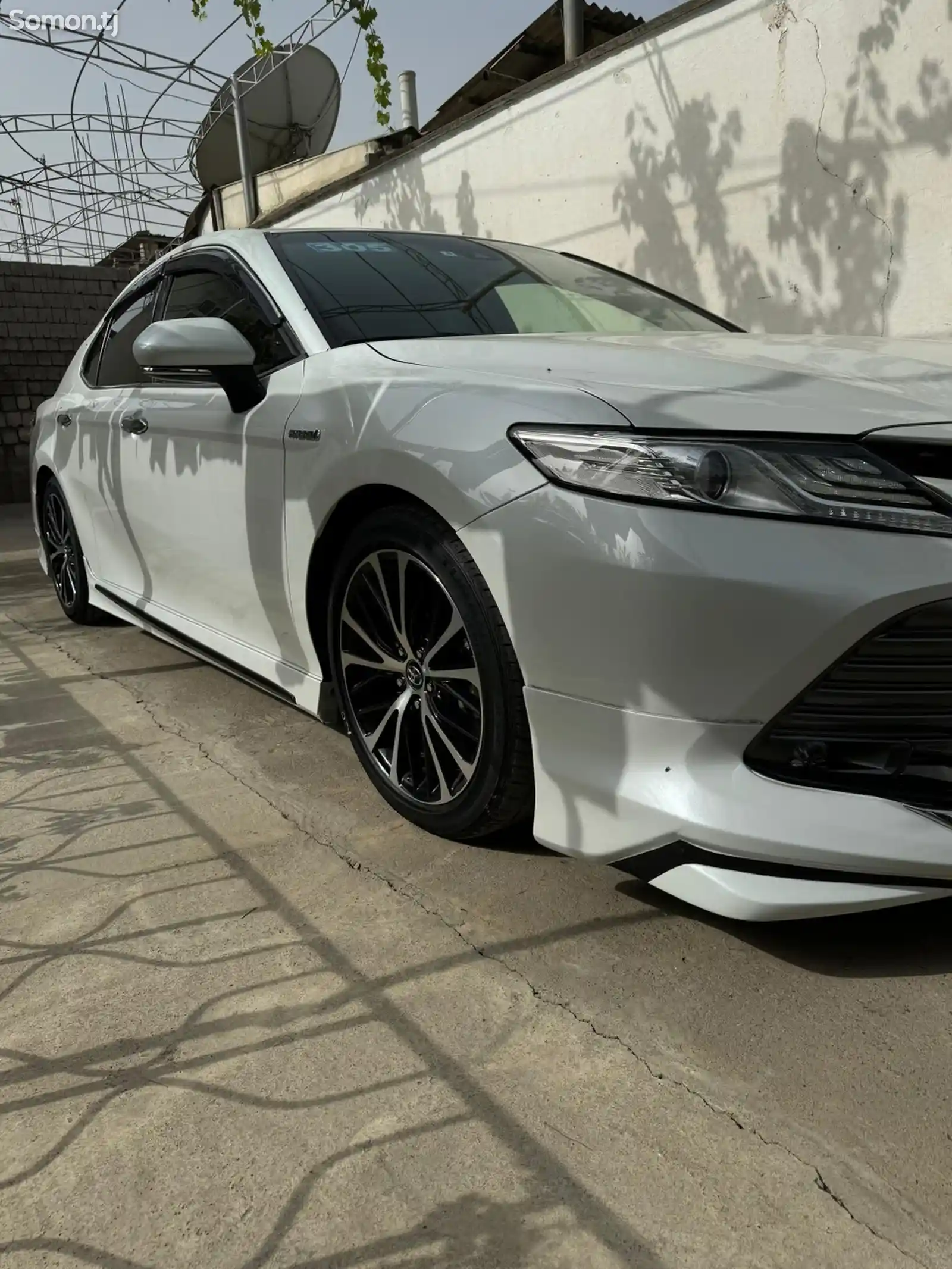 Toyota Camry, 2018-10