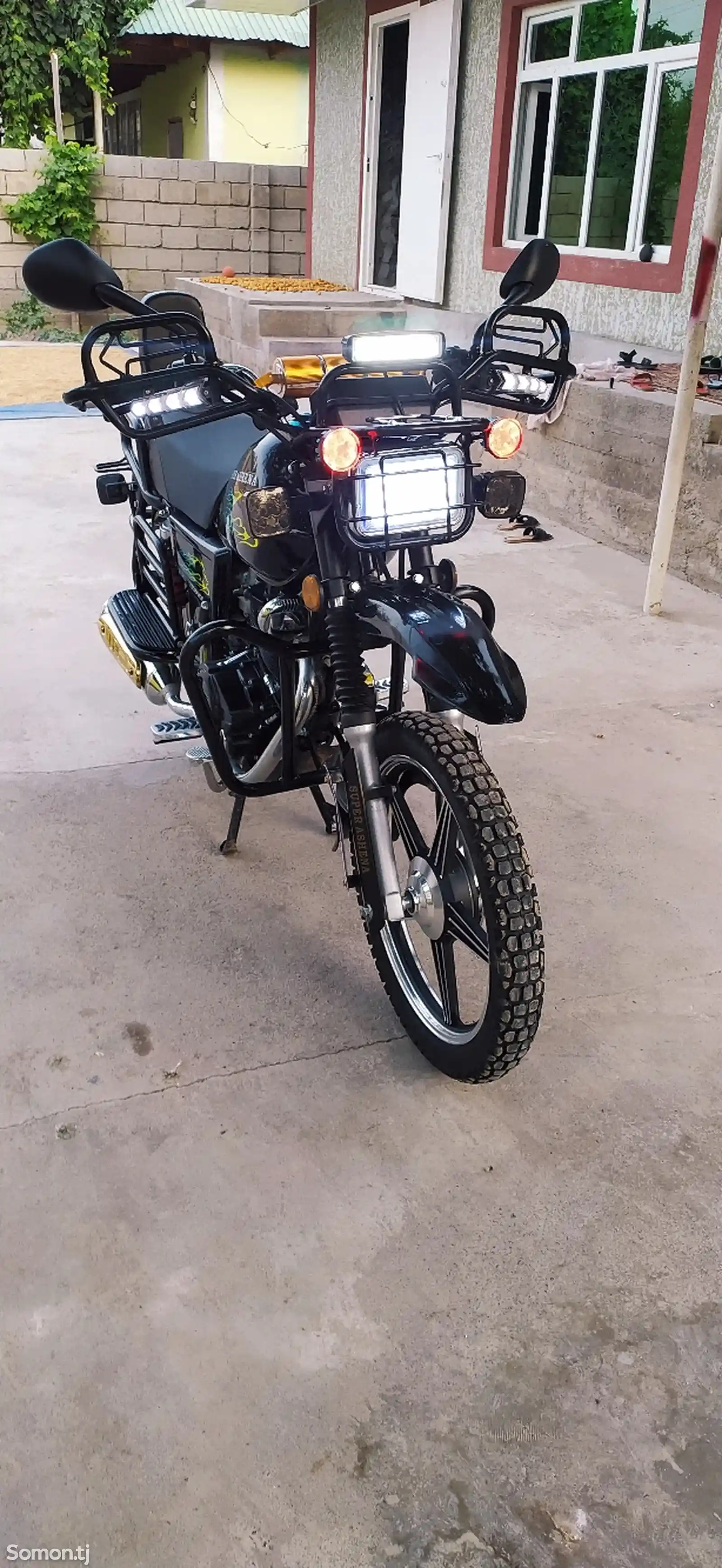 Мотоцикл-12