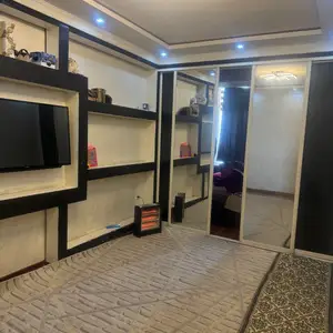 2-комн. квартира, 5 этаж, 50 м², Рудаки